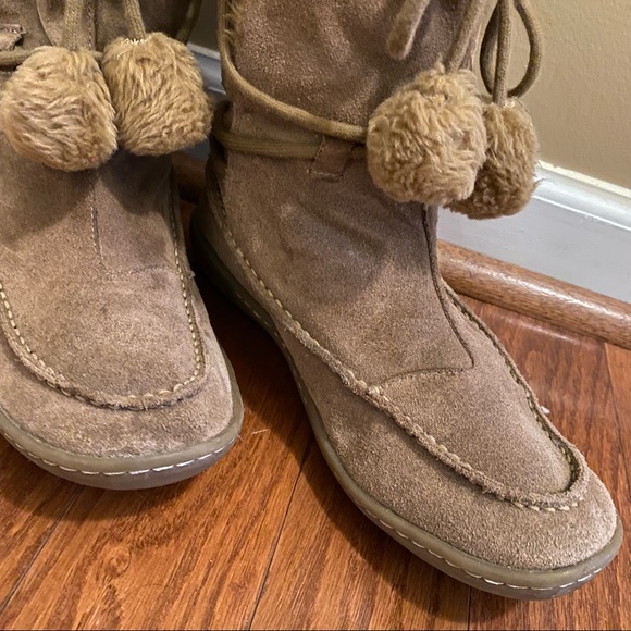Steve Madden Igloo Suede Moccasin Winter Boots Size 8 - Picture 7 of 14